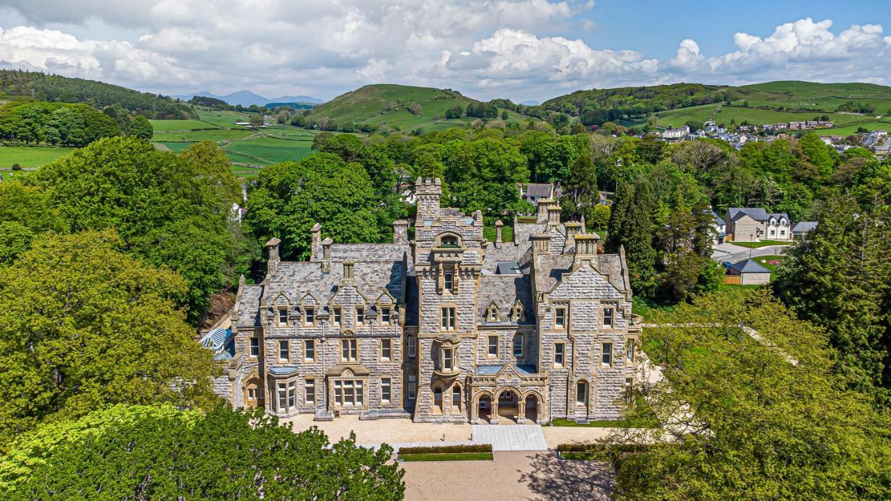 The Violet Suite Stone Cross Mansion Ulverston Eksteriør billede