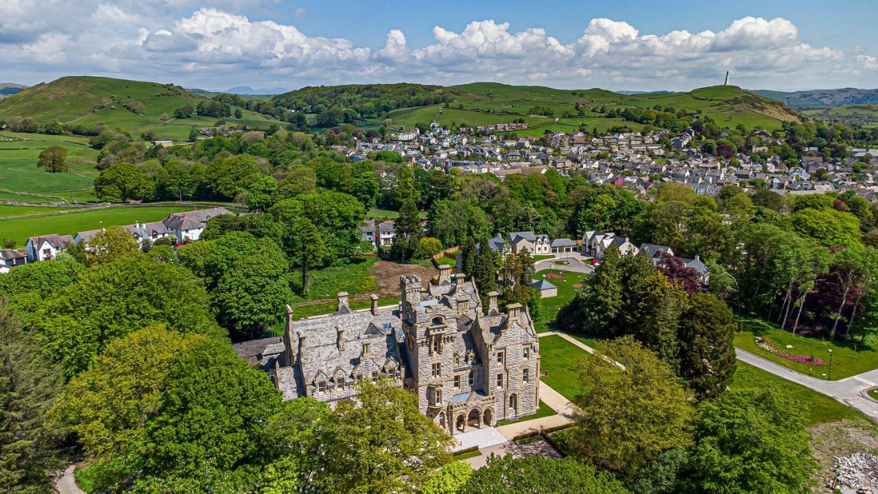 The Violet Suite Stone Cross Mansion Ulverston Eksteriør billede